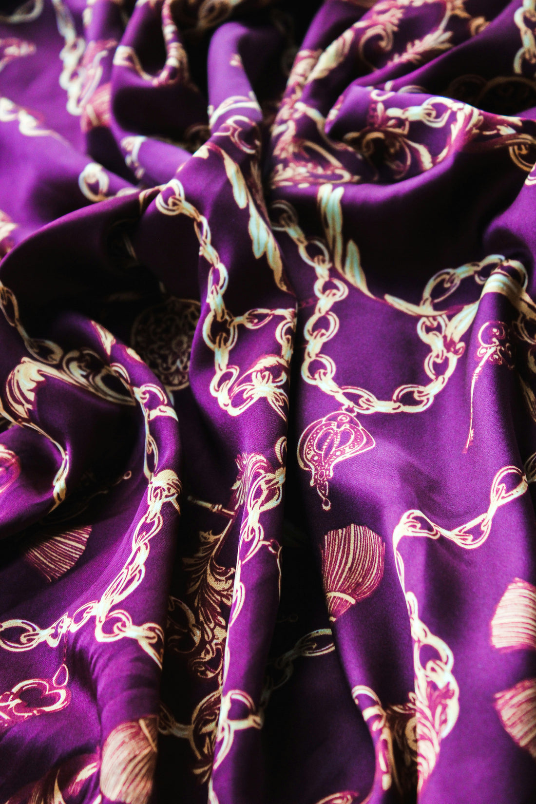 Quick Overview on How to Identify Silk Fabric Types