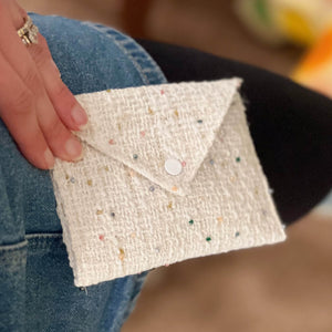 Beaded White Tweed Pouch Wallet (Gamer Girl Edition)