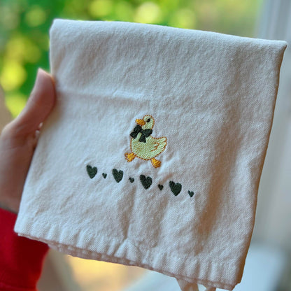 Cottage Goose & Hearts Cotton Hand Towel